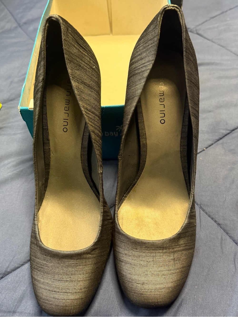 Ann Marino Metallic Gray Round-Toe Pumps
